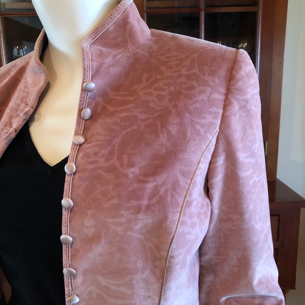Brushed velvet fitted Antonio Melani jacket, size 2, pink